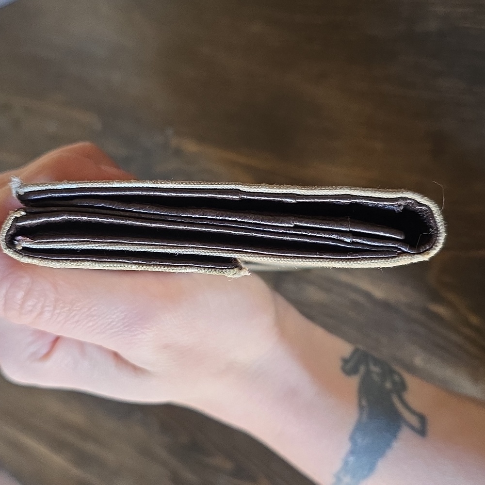 BVLGARI Trifold Wallet - Picture 12 of 13